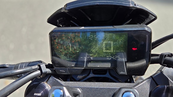 Honda CB 650 R 3 of 7