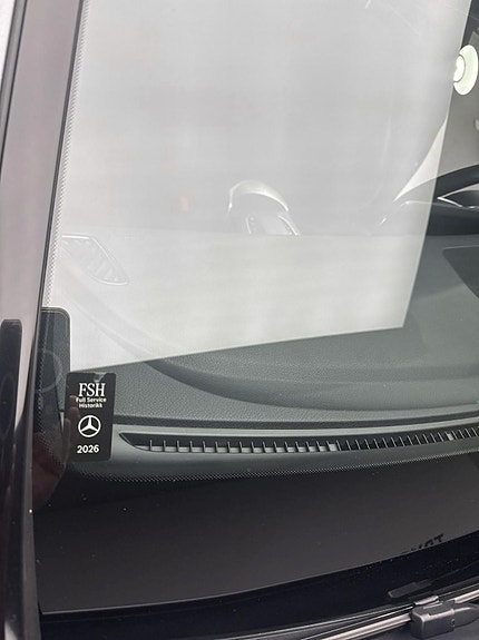 Mercedes-Benz GLC300 de 30 of 30