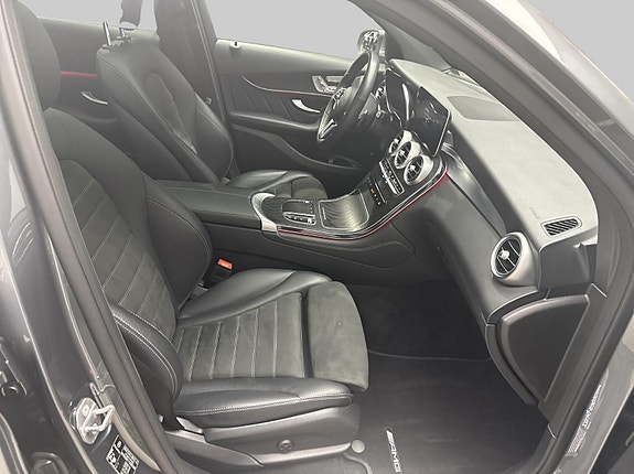 Mercedes-Benz GLC300 de 21 of 30
