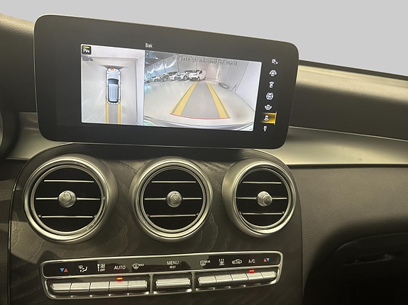 Mercedes-Benz GLC300 de 12 of 30