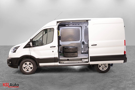 Ford Transit 3 of 30