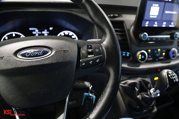 Ford Transit 19 of 30