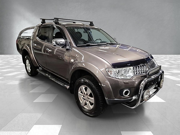 Mitsubishi L200 4 of 7