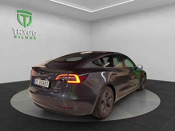 Tesla Model 3 5 of 13