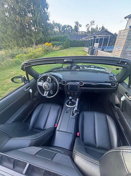 Mazda MX-5 15 of 20