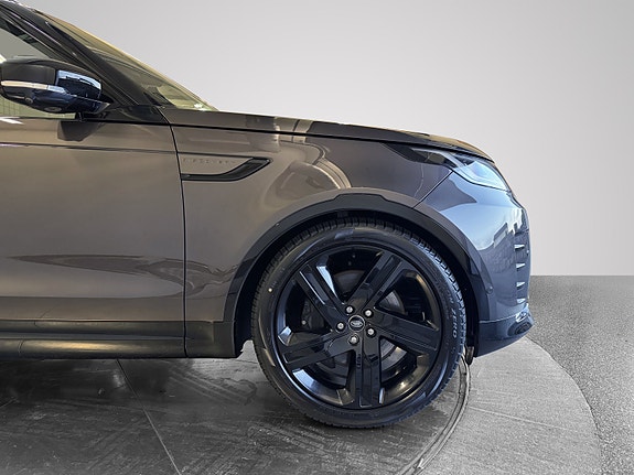 Land Rover Discovery 11 of 19