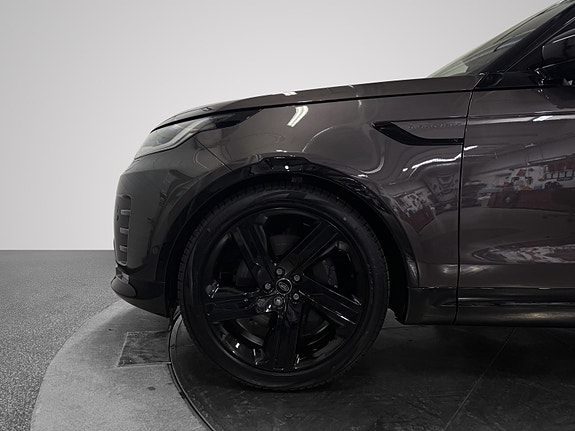 Land Rover Discovery 12 of 19