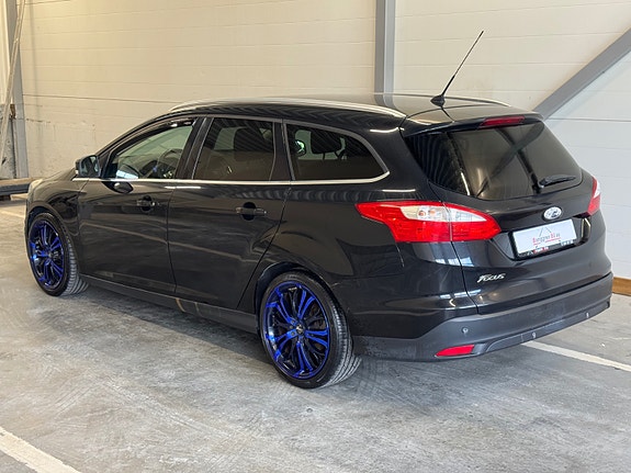 Ford Focus 7 of 30
