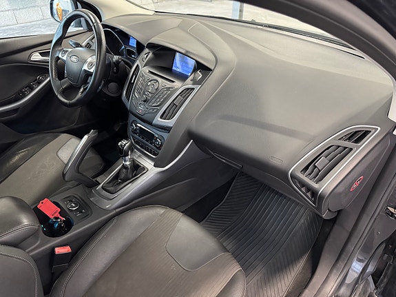 Ford Focus 24 of 30