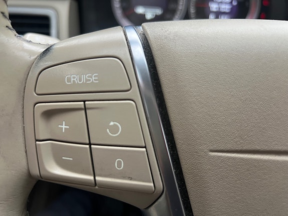 Volvo V70 20 of 28