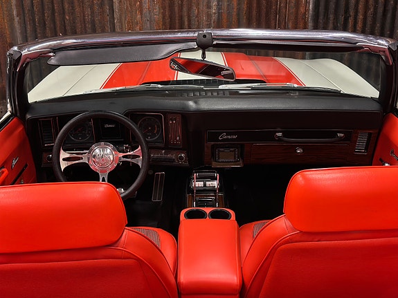 Chevrolet Camaro 27 of 30