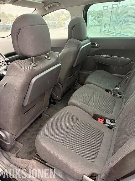 Peugeot 5008 20 of 25