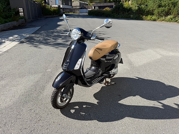 Vespa Primavera 50