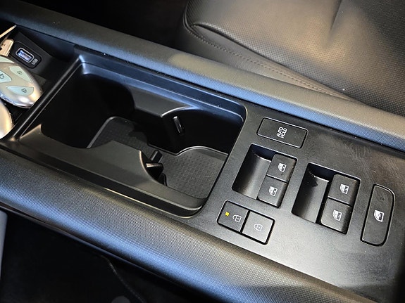 Hyundai Ioniq 6 12 of 14