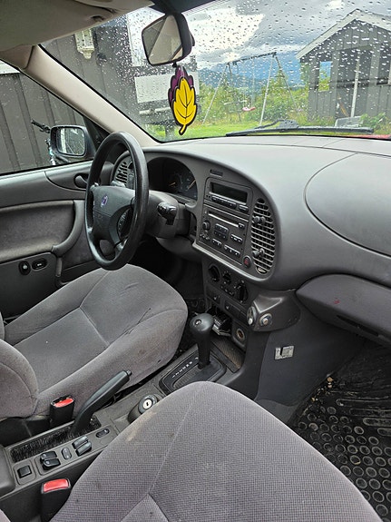 Saab 9-3 4 of 6