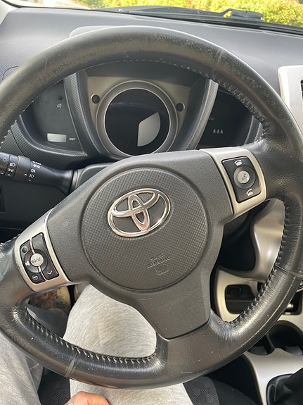 Toyota Urban Cruiser 8 of 11
