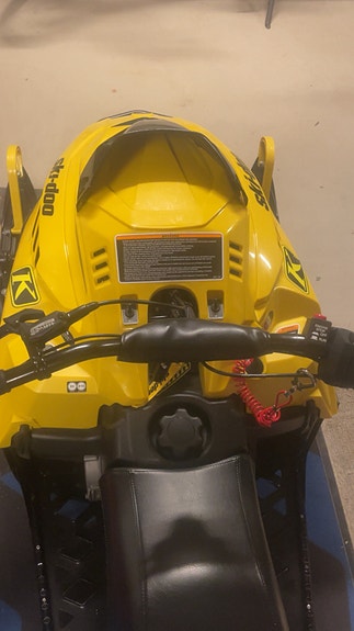 Ski-doo Mxz 4 of 9