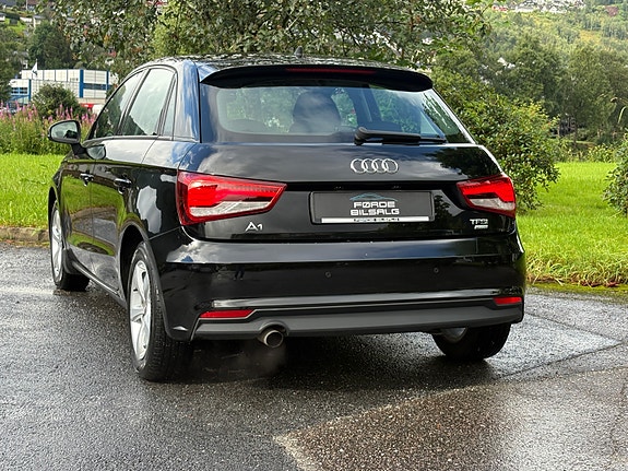 Audi A1 6 of 17