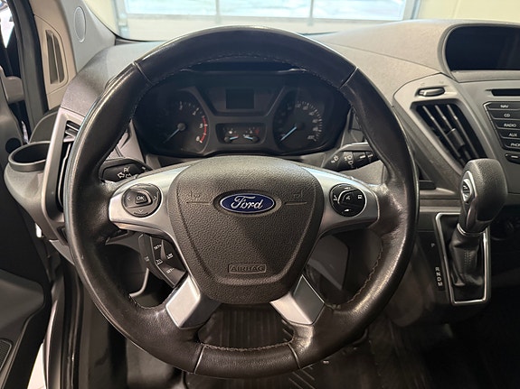 Ford Transit 9 of 20