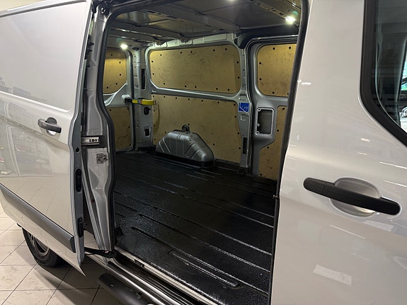 Ford Transit 17 of 20