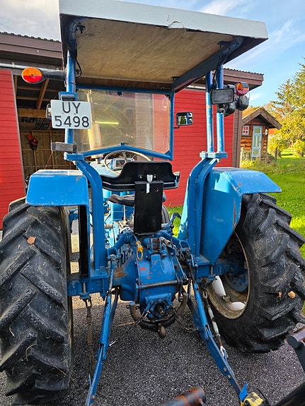 Ford 2000 / 3000 4 of 9