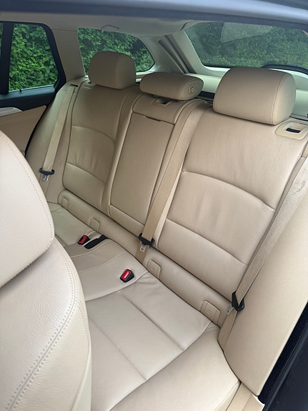 BMW 520d 12 of 18