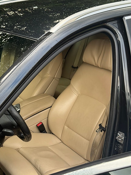 BMW 520d 9 of 18