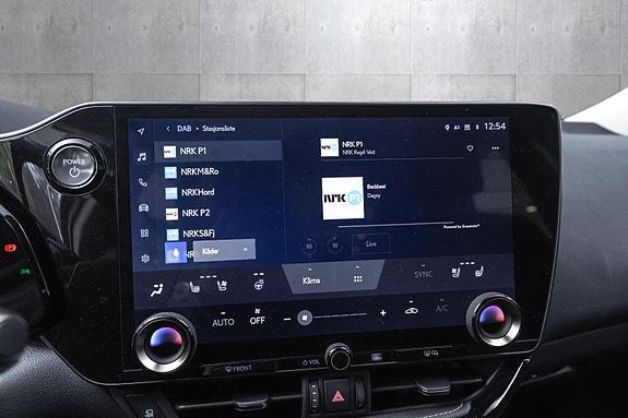 Lexus NX450h 16 of 30