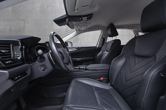 Lexus NX450h 22 of 30