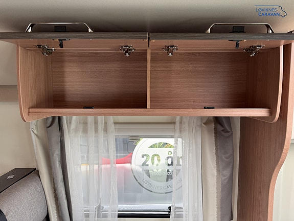 Knaus Sky Wave 700 - Queenbed - AC i bodel! 13 of 30