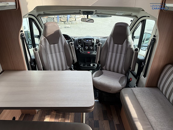 Knaus Sky Wave 700 - Queenbed - AC i bodel! 9 of 30