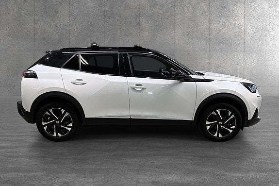 Peugeot e-2008 6 of 18