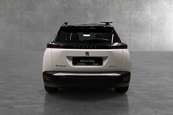Peugeot e-2008 4 of 18