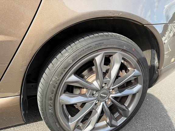 Volvo V70 13 of 15