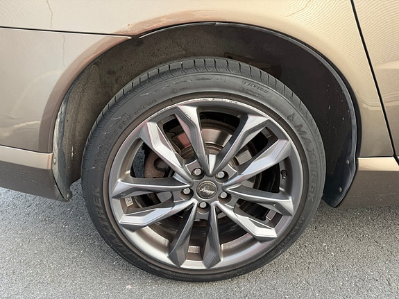 Volvo V70 10 of 15
