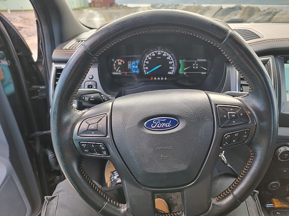 Ford Ranger 12 of 18