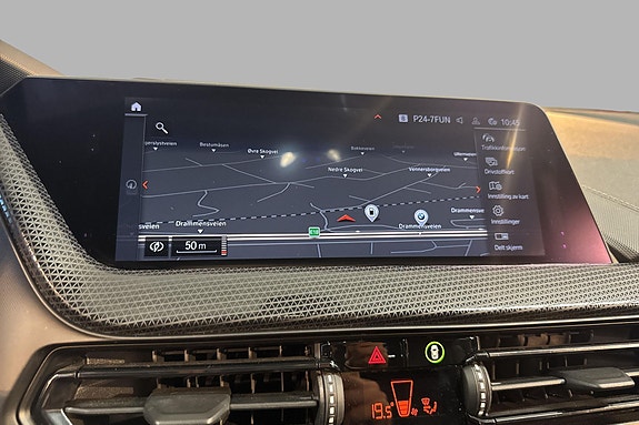 BMW 118i 13 of 19