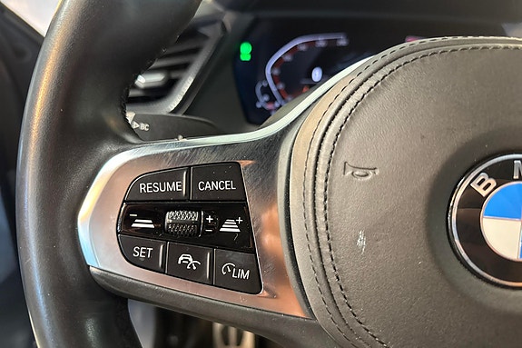 BMW 118i 9 of 19