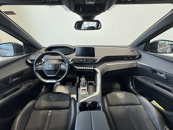 Peugeot 5008 14 of 28