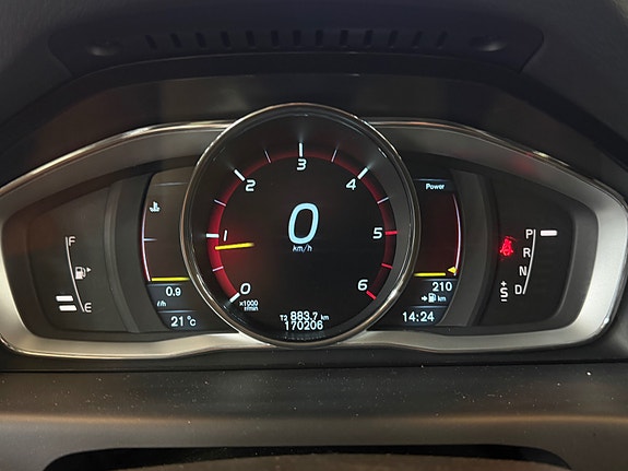 Volvo V70 20 of 30