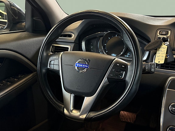 Volvo V70 13 of 30