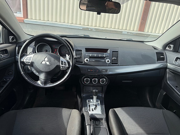 Mitsubishi Lancer 20 of 25