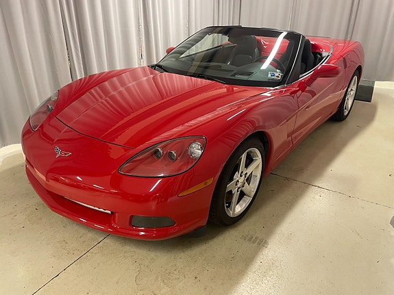 Chevrolet Corvette 2 of 30