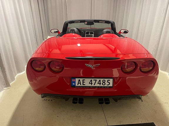 Chevrolet Corvette 27 of 30