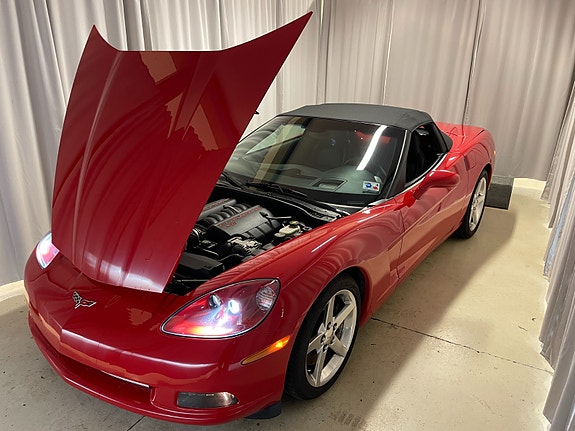 Chevrolet Corvette 3 of 30