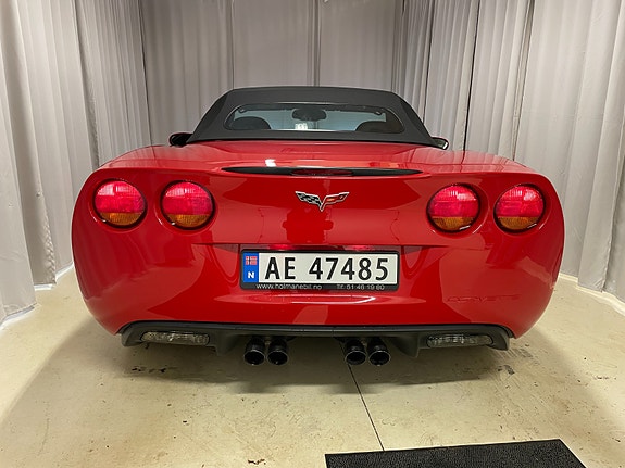 Chevrolet Corvette 25 of 30