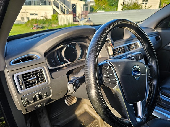 Volvo V70 6 of 18