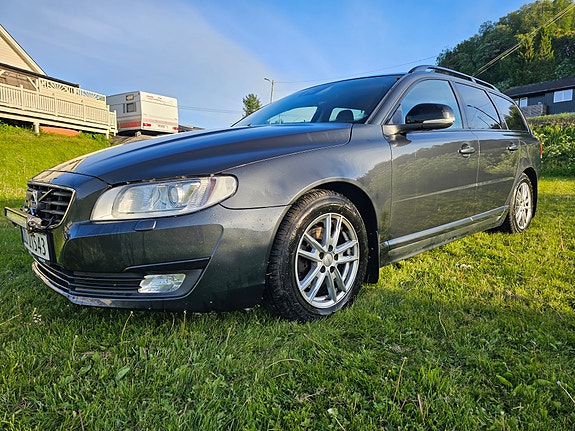 Volvo V70 14 of 18