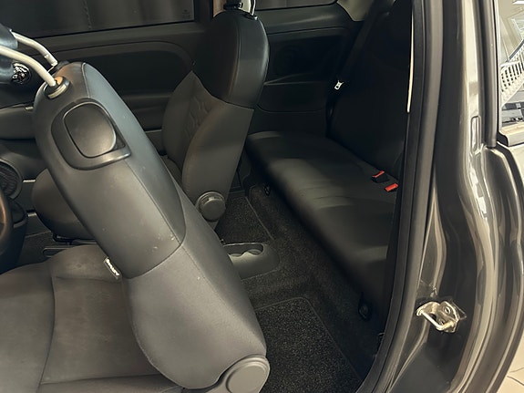 Fiat 500 12 of 18