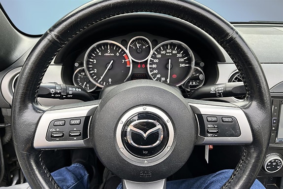 Mazda MX-5 14 of 20